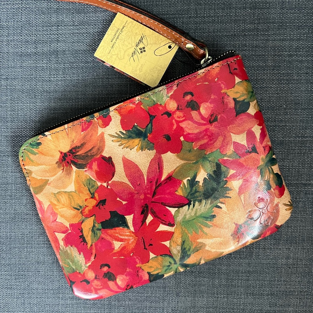 NWT PATRICIA NASH CASSINI WRISTLET CLUTCH MAKE-UP BAG